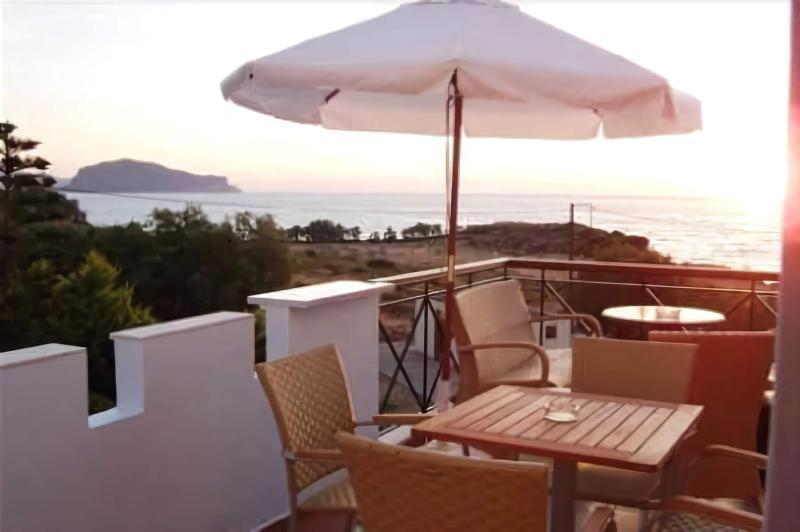 Iris Beach Hotel Monemvasía المظهر الخارجي الصورة