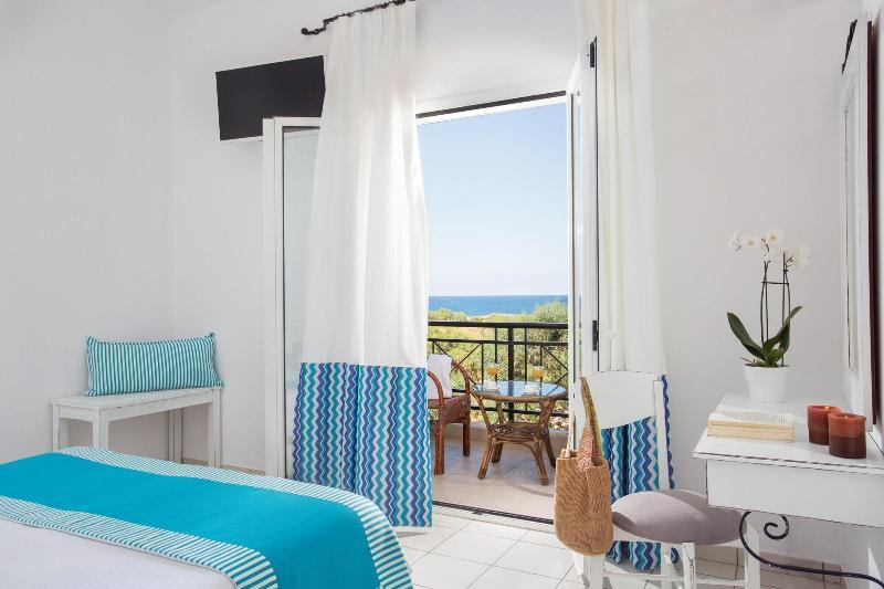 Iris Beach Hotel Monemvasía المظهر الخارجي الصورة