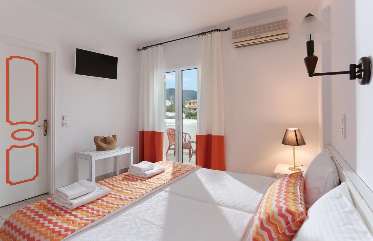 Iris Beach Hotel Monemvasía المظهر الخارجي الصورة