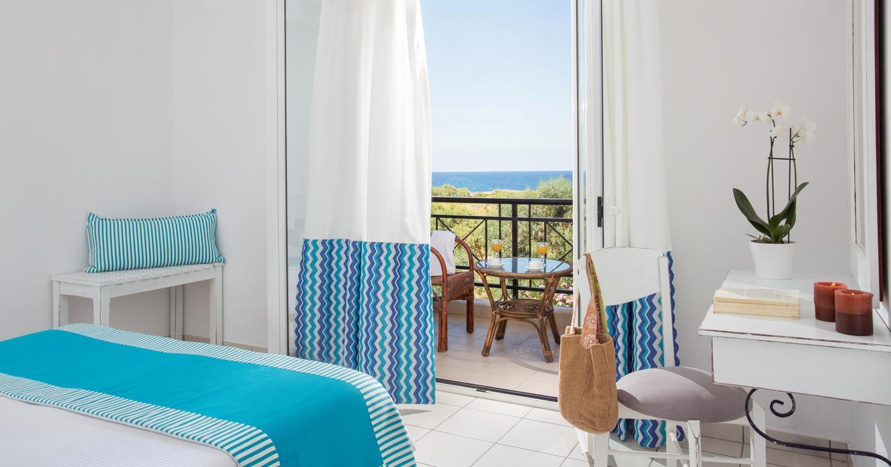 Iris Beach Hotel Monemvasía المظهر الخارجي الصورة